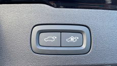 Volvo V60 2.0 B4P Plus Dark 5dr Auto [7 speed] Petrol Estate